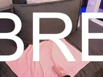 Golden_muse  live sex cam