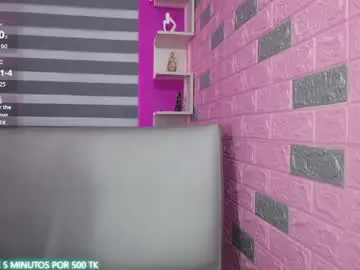 Maily_can  live sex cam