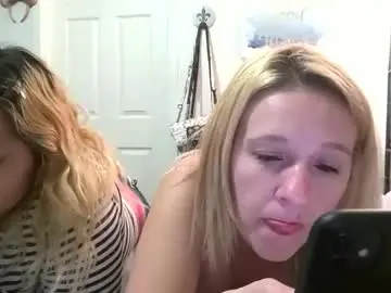 Molovescows  live sex cam