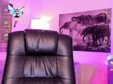 Nattashaa7  live sex cam