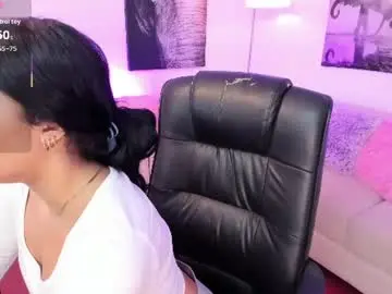 Nattashaa7  live sex cam