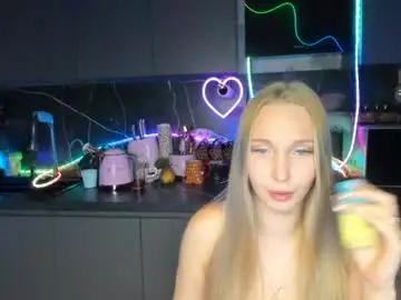 Singlemother5619  live sex cam