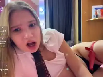Slyfoxtales  live sex cam