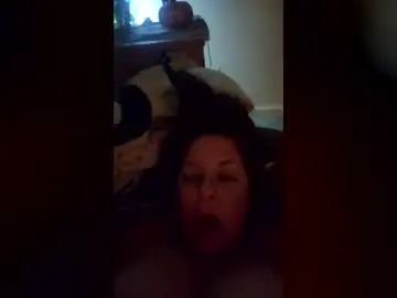 Wettysteady84  live sex cam