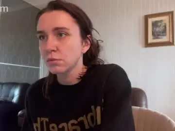 Amoremeoww  live sex cam