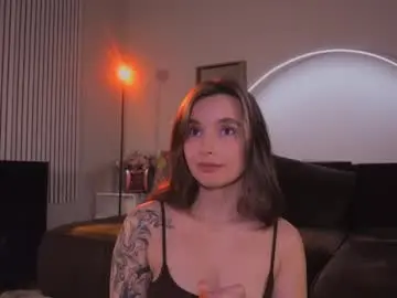 Bella_alita  live sex cam