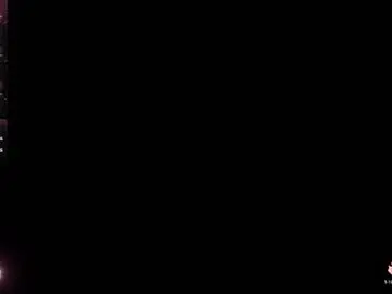 Corinnerusso  live sex cam