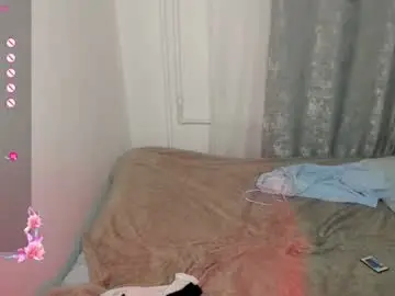 Eumomino  live sex cam