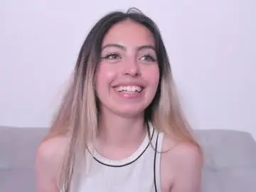 Fernanda_aaa  live sex cam