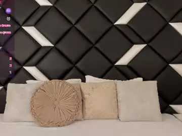 Kendallturbay  live sex cam