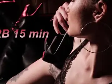 Lisamooore  live sex cam