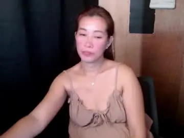 Lovely_luna69x  live sex cam