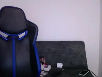 Luisa_homes  live sex cam