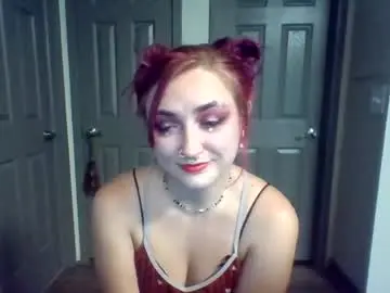 Lynnkitten69000  live sex cam