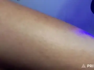 Unholybaddie  live sex cam