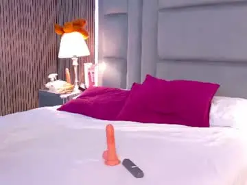Aitanagraand  live sex cam