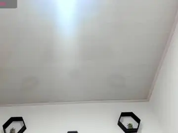 Alba_grey  live sex cam