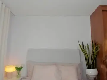 Andrea_martini_  live sex cam