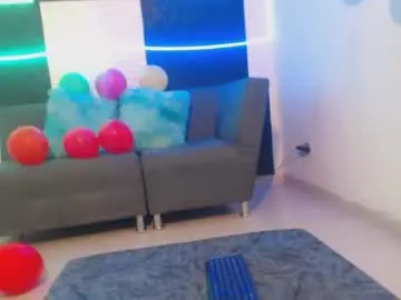 Bonniedreams_18  live sex cam