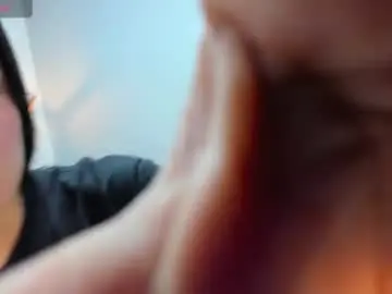 Chelsyquinn  live sex cam