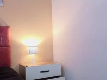 Clariss_brown  live sex cam