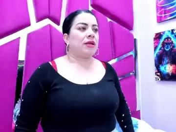 Emilyy_moon_  live sex cam