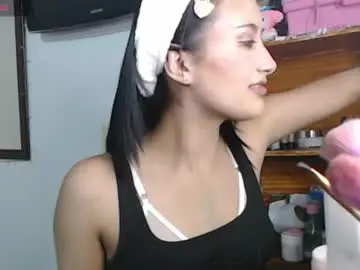 Heyzel__  live sex cam