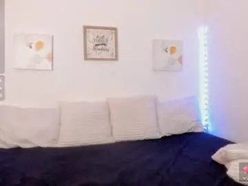 Itzhiw_lee  live sex cam
