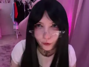 Luxtemptress  live sex cam