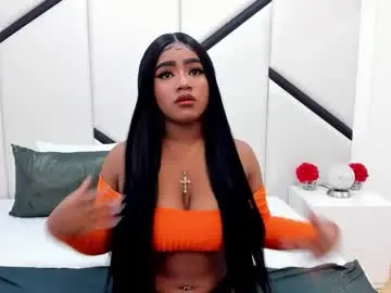 Mirandaturbay  live sex cam