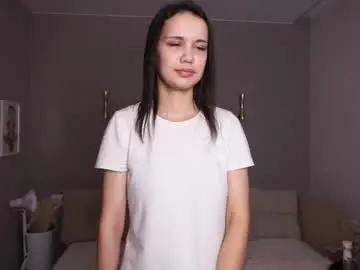 Ninadrama  live sex cam
