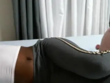 Queenninaa  live sex cam