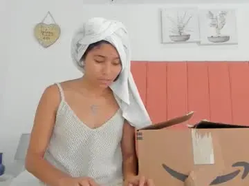 Satsu_u  live sex cam