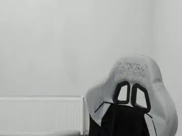 Tayla_shy  live sex cam