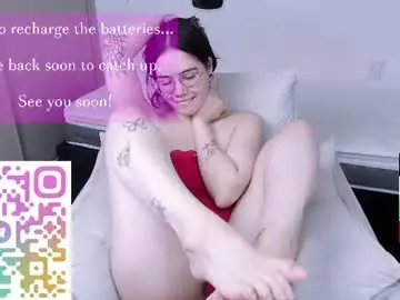 Velvetcrystal  live sex cam