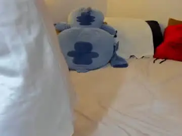 Victoriawillss  live sex cam