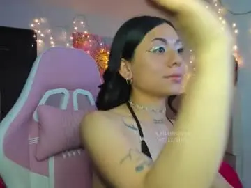 X_moonshine  live sex cam