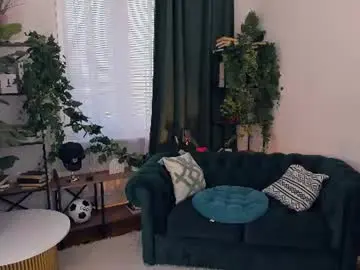 Angelinahass  live sex cam