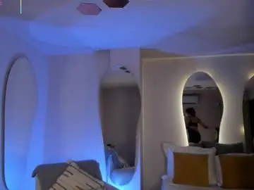 Bellarosex1  live sex cam