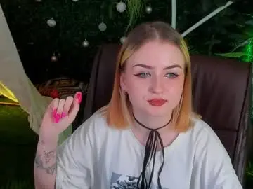 Evelinakitty  live sex cam