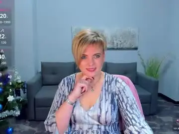 Julia_wilsons  live sex cam