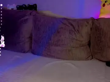 Kiss_me_kim  live sex cam