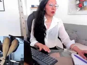 Loretta_fraser  live sex cam