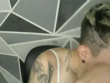 Megan_bad  live sex cam