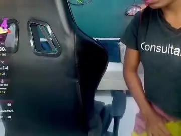 Miagreys1  live sex cam