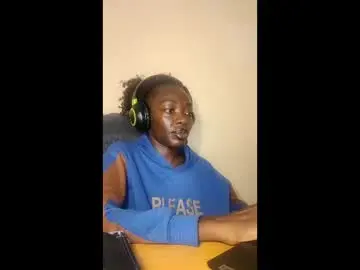 Mouthymiss  live sex cam