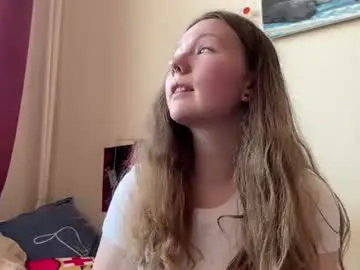 Nicholledebo  live sex cam
