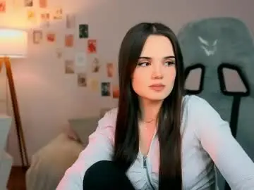 Serenenova  live sex cam