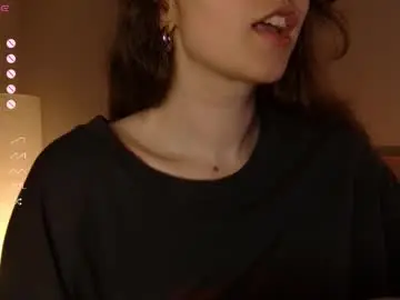 Tinkerdinky  live sex cam