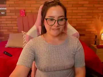 Amaia_monet  live sex cam